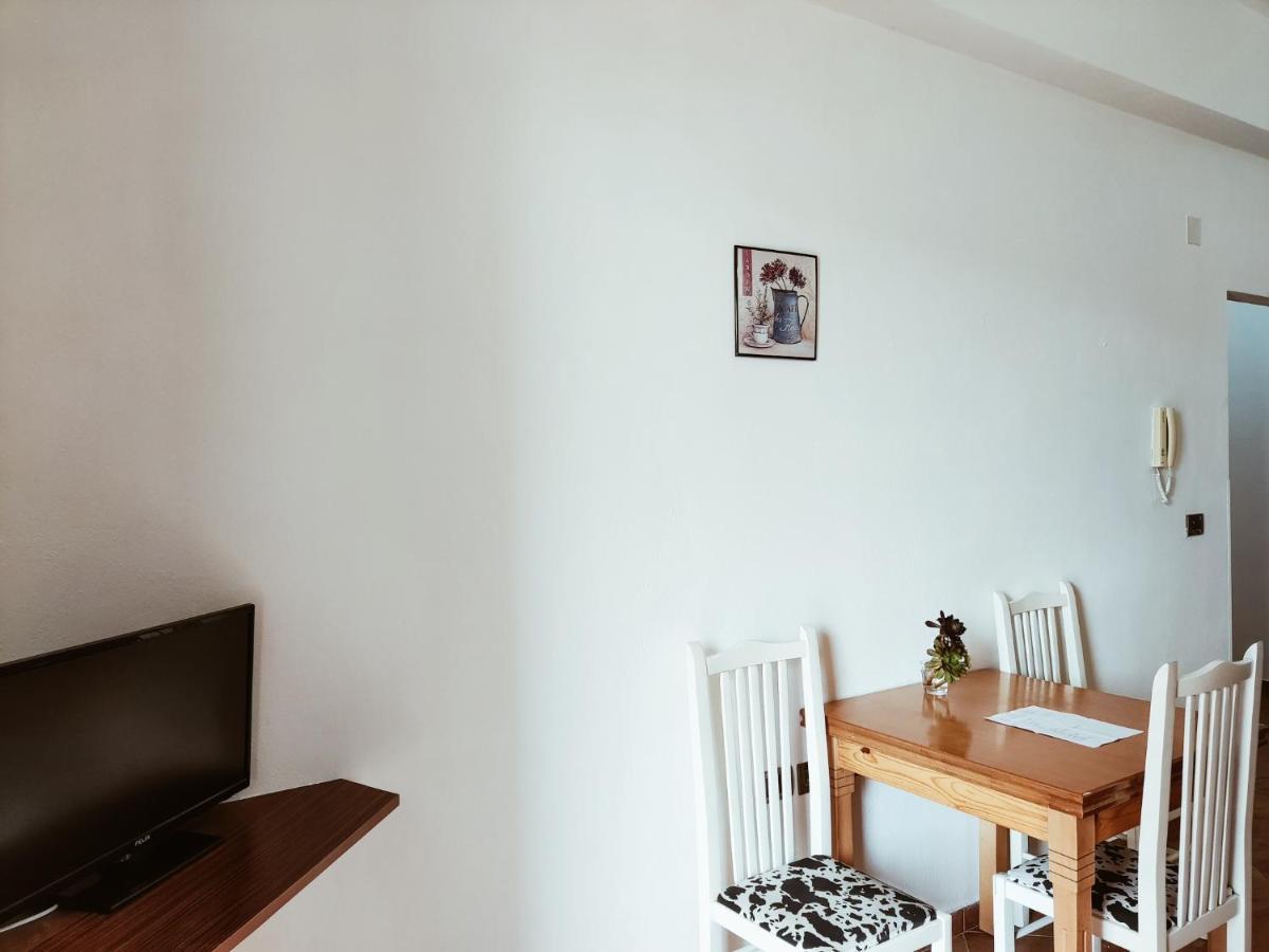 El Rio Apartments Saranda Kültér fotó