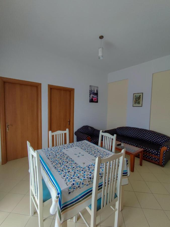 El Rio Apartments Saranda Kültér fotó