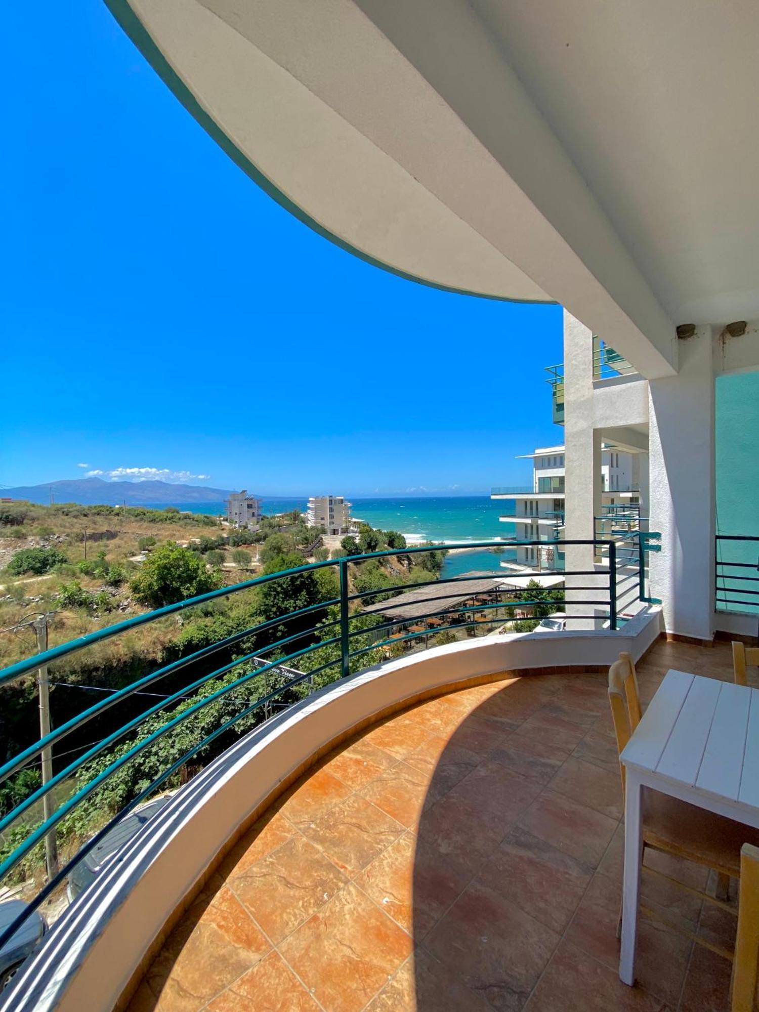 El Rio Apartments Saranda Kültér fotó